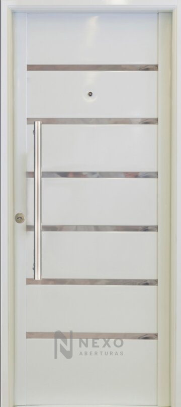 Puerta 7 Tableros Horizontales con Detalles en Acero Inoxidable NEXO Galva